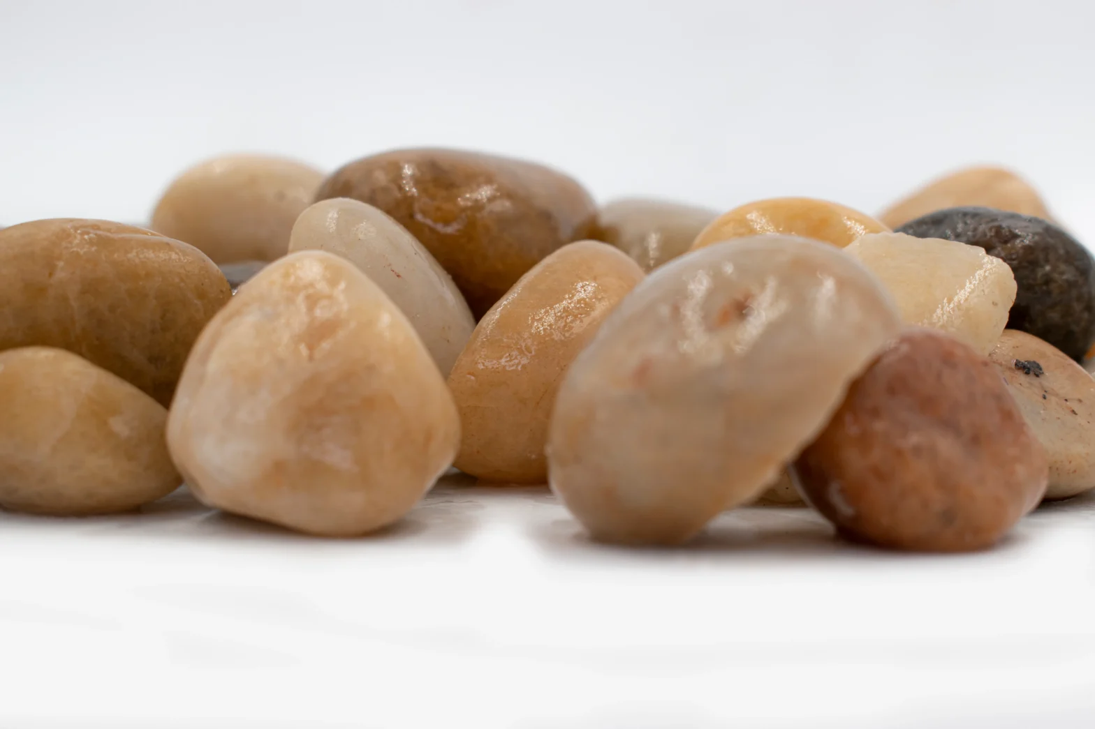 حجر مدور نهري